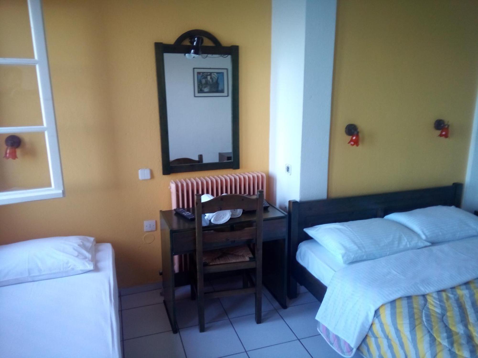 Anesis Hotel Agios Ioannis  Rom bilde
